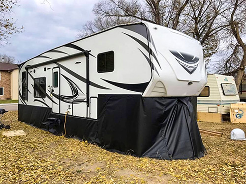 RV Wind Skirting